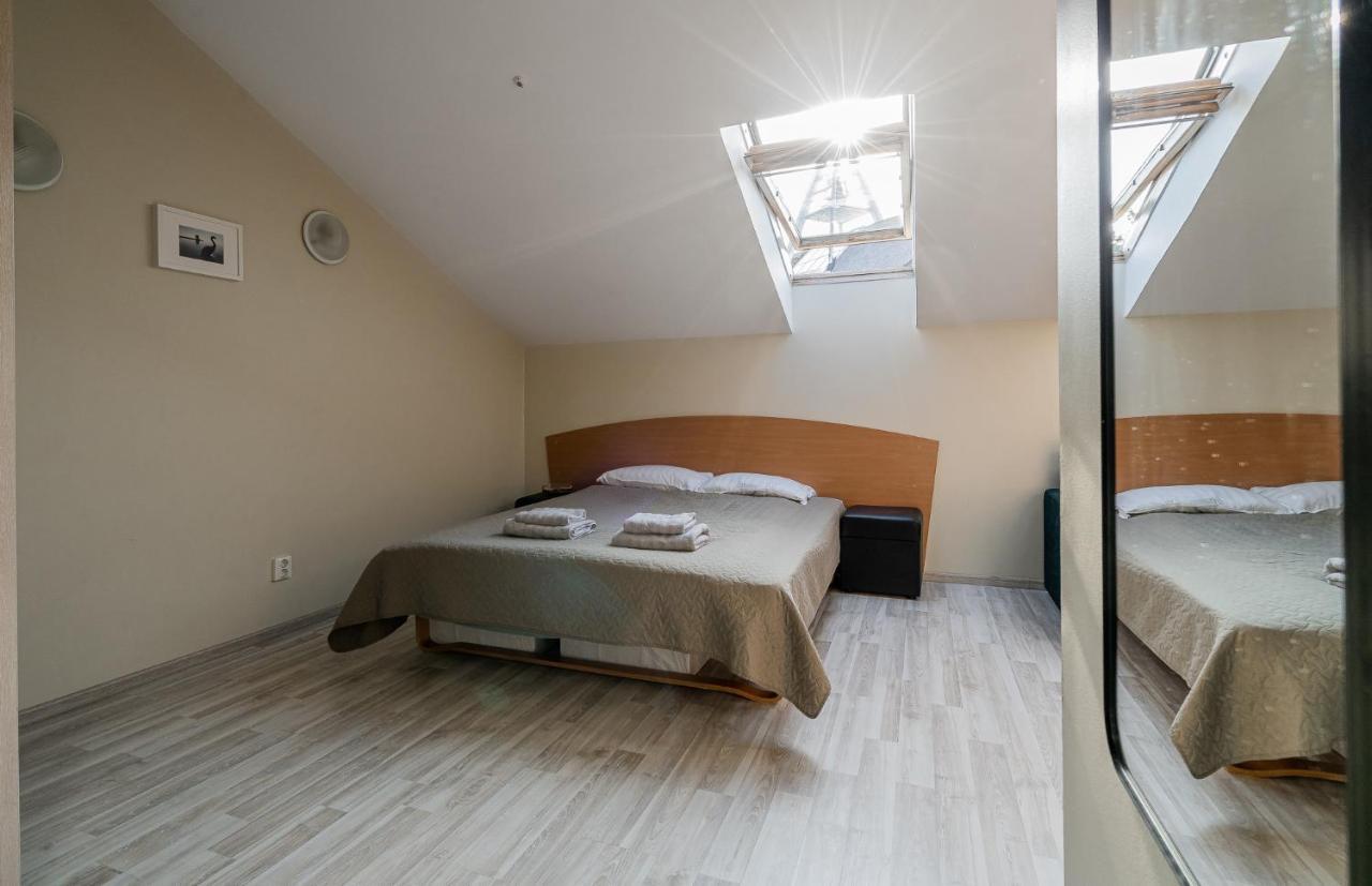 Butukas Nidai Apartment ภายนอก รูปภาพ