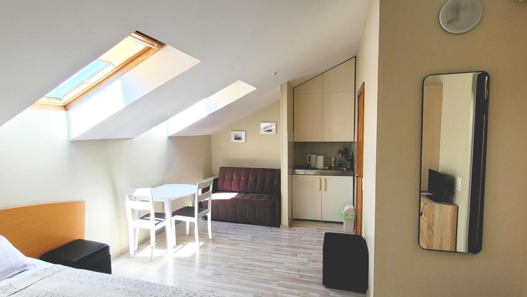 Butukas Nidai Apartment ภายนอก รูปภาพ