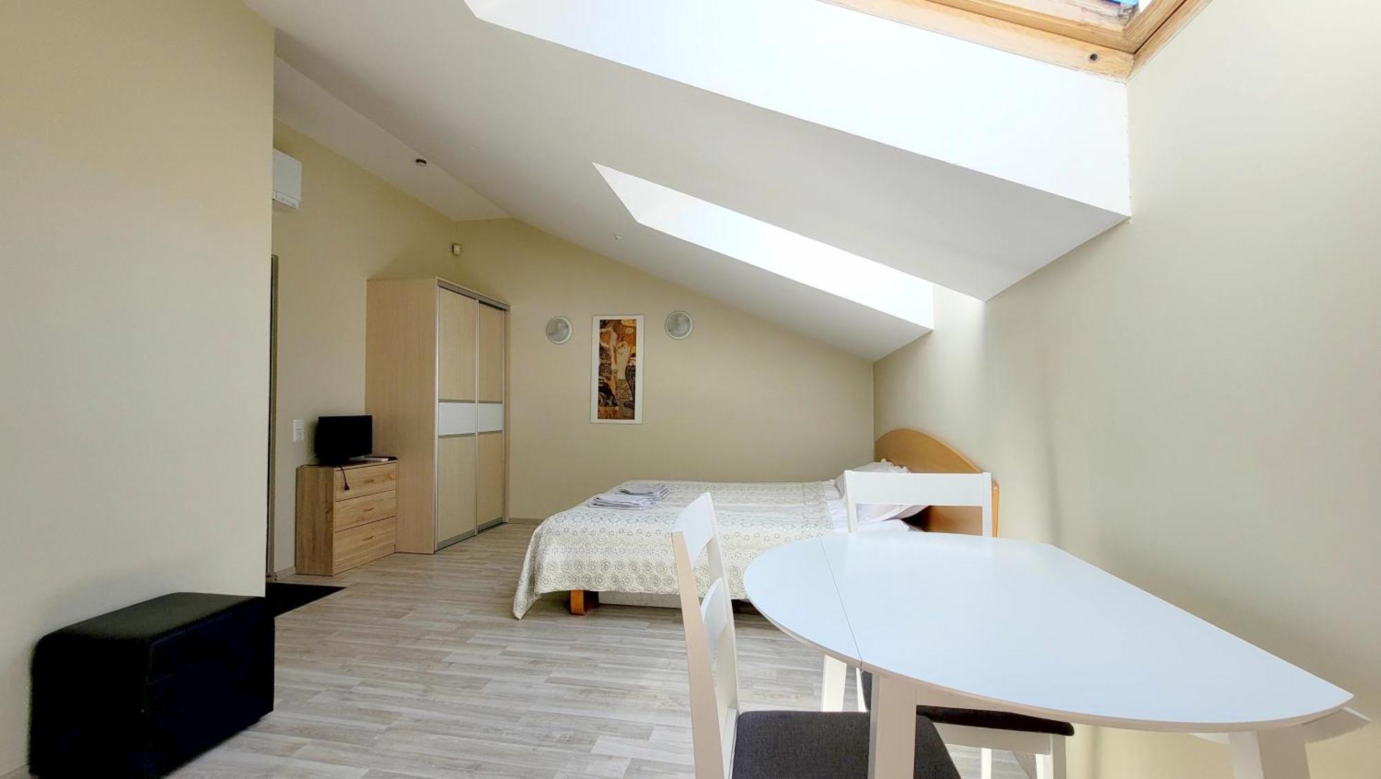 Butukas Nidai Apartment ภายนอก รูปภาพ